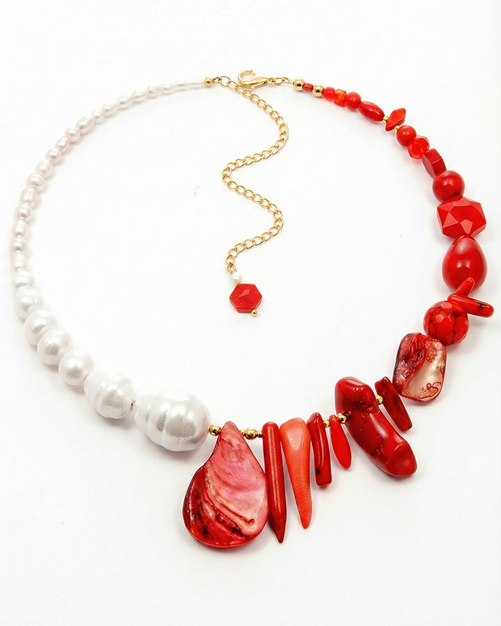 colier statement, perle naturale, pietre semipretioase, howlit, hematit, sidef, sticla ceha, perle mallorca, coral, cristale