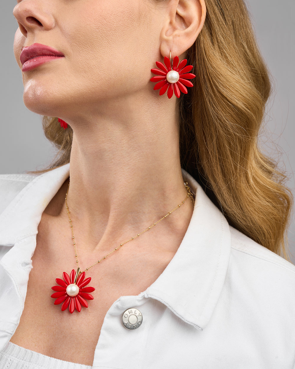 colier floare, margareta, perla mallorca, sidef, argint 925, mov, rosu, floral, margarete, pandantiv