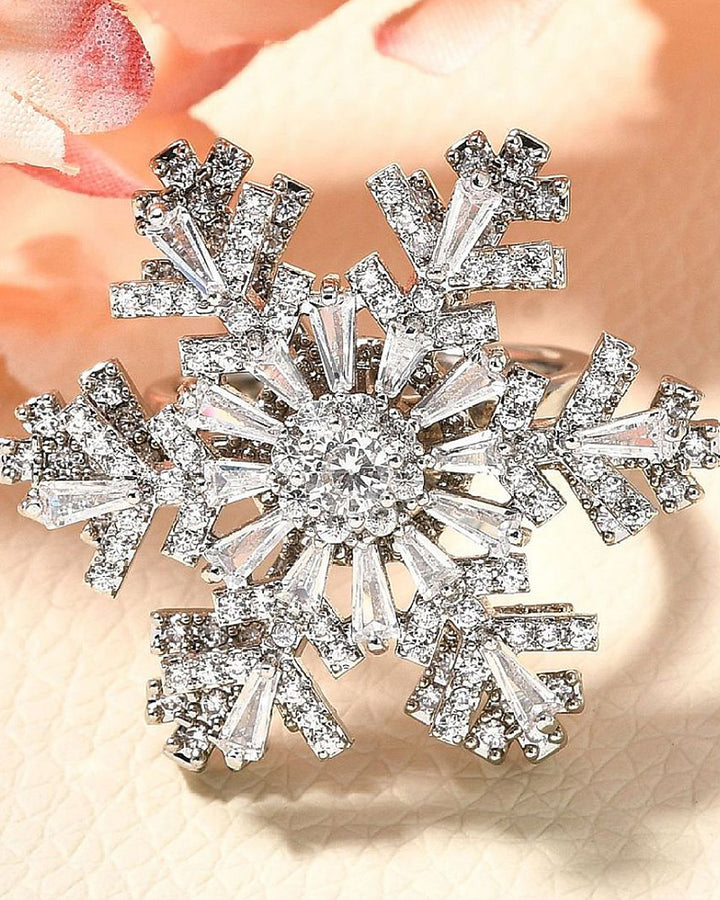 Silver Frost Spinner - Brosa Fulg de Nea Zirconiu