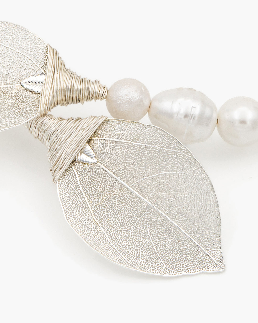 Be Timeless White & Silver - Colier, Perle, Frunze Naturale Placate
