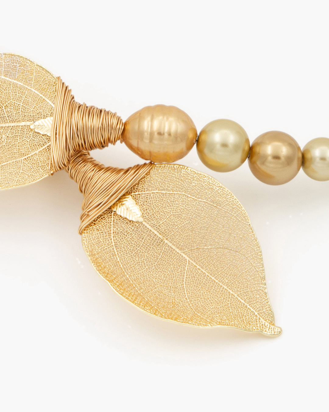 Be Timeless Gold - Colier, Perle, Frunze Naturale Placate