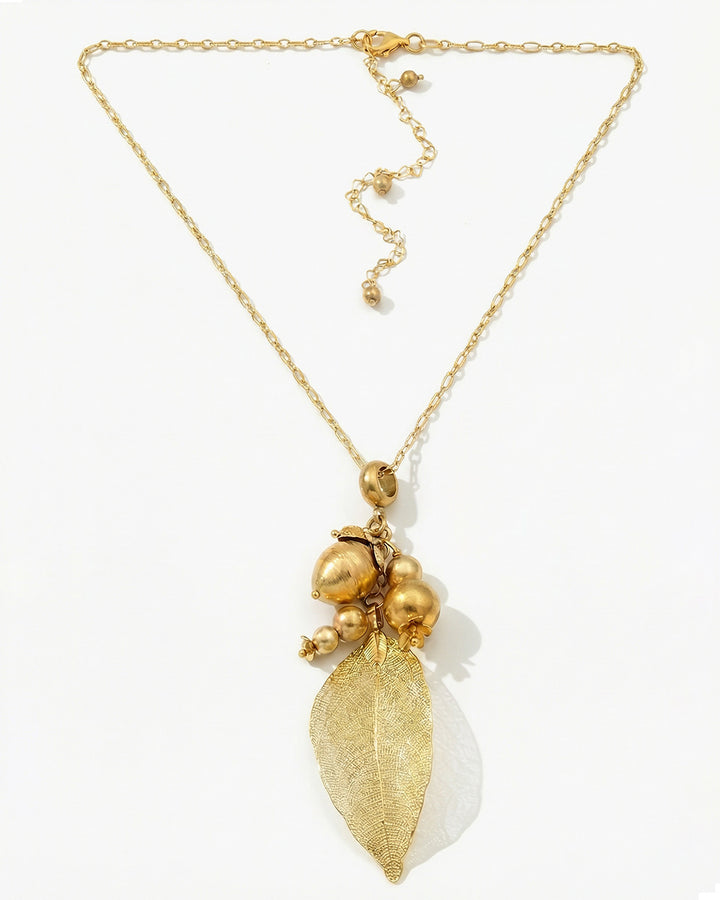 Fall For Me - Colier Pandantiv, Frunze Naturale Placate, Perle