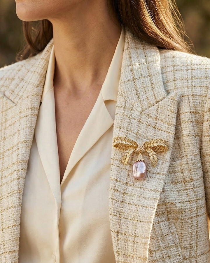 Infinite Charm - Brosa Statement, Funda, Perla Naturala, Cristale