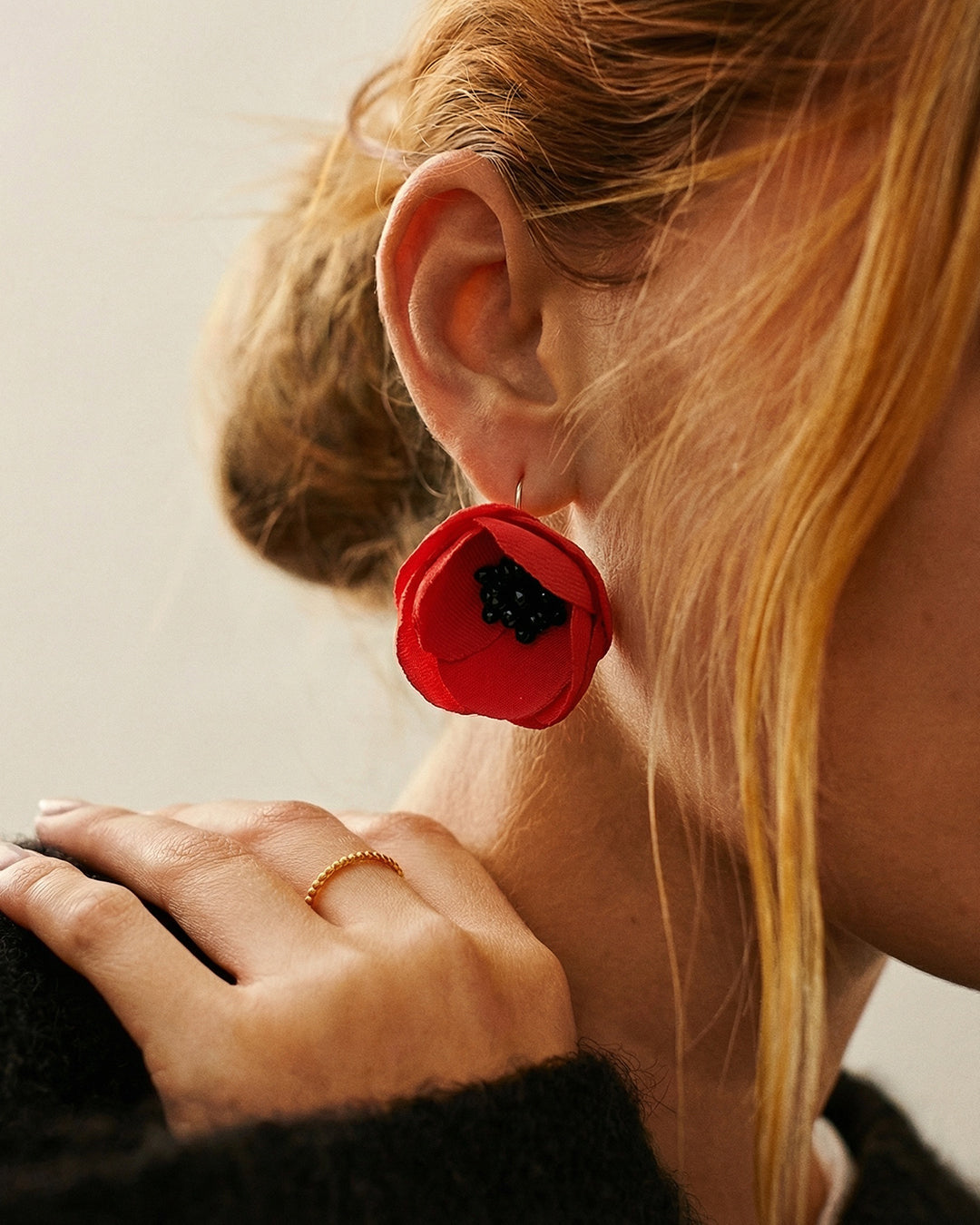 Petite Red - Cercei Flori, Maci, Onix