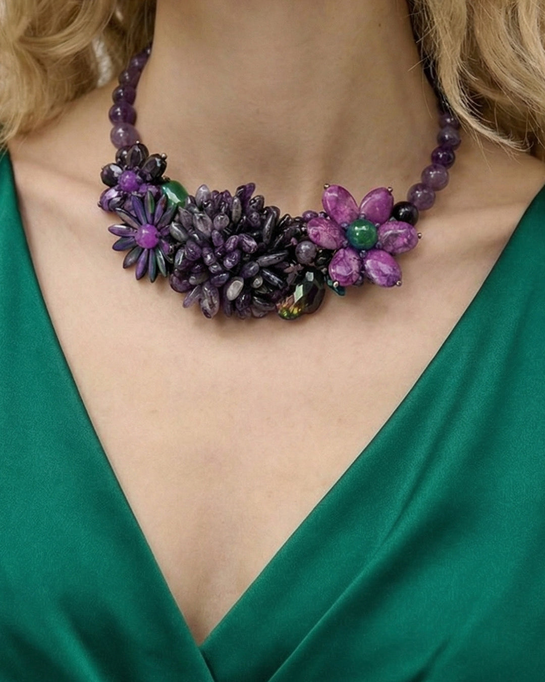 colier statement, floral, pietre semipretioase, jad, ametist, hematit, sticla ceha, agat, piele naturala, mov, violet