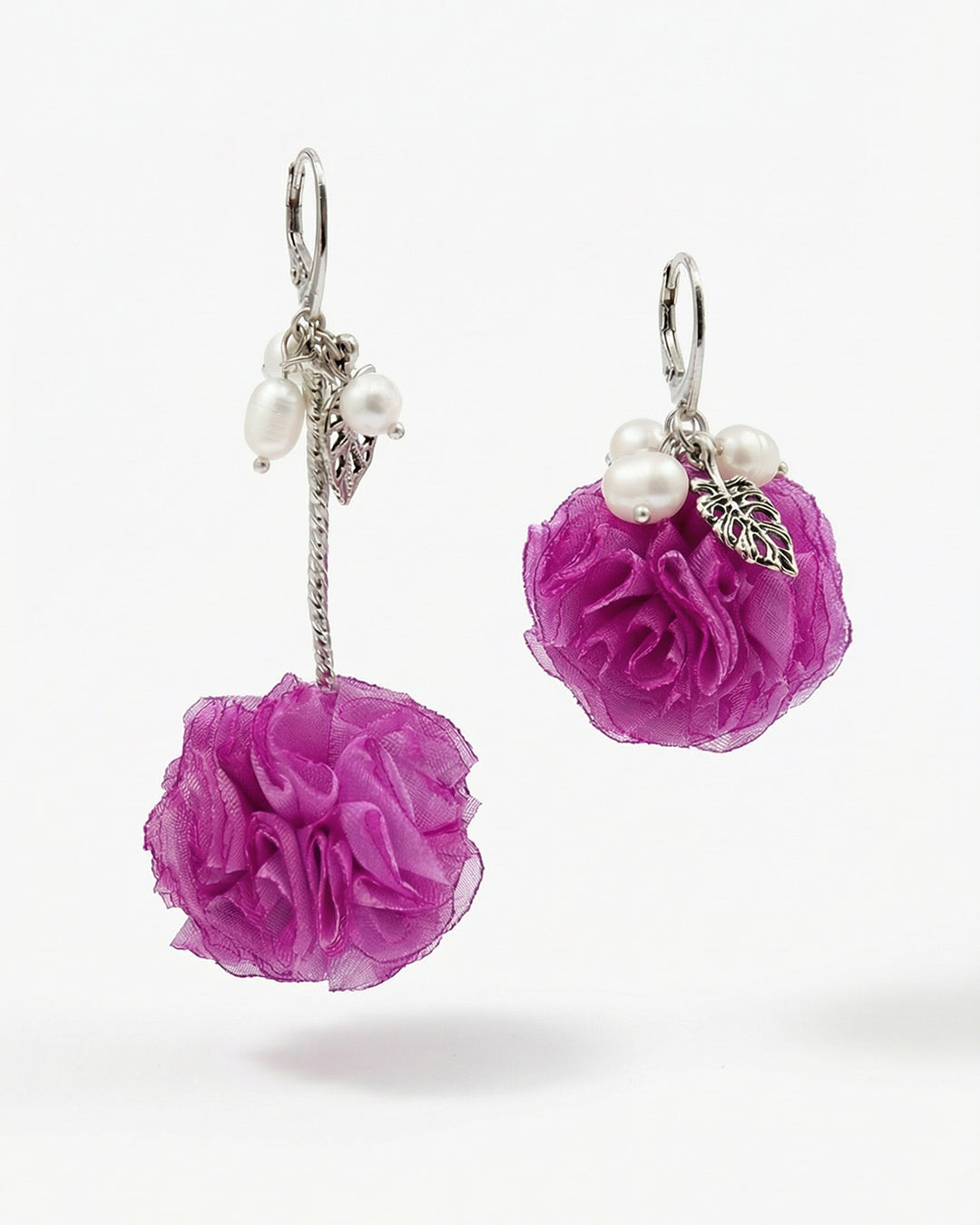 Magenta Pom Pom - Cercei Florali, Perle Naturale