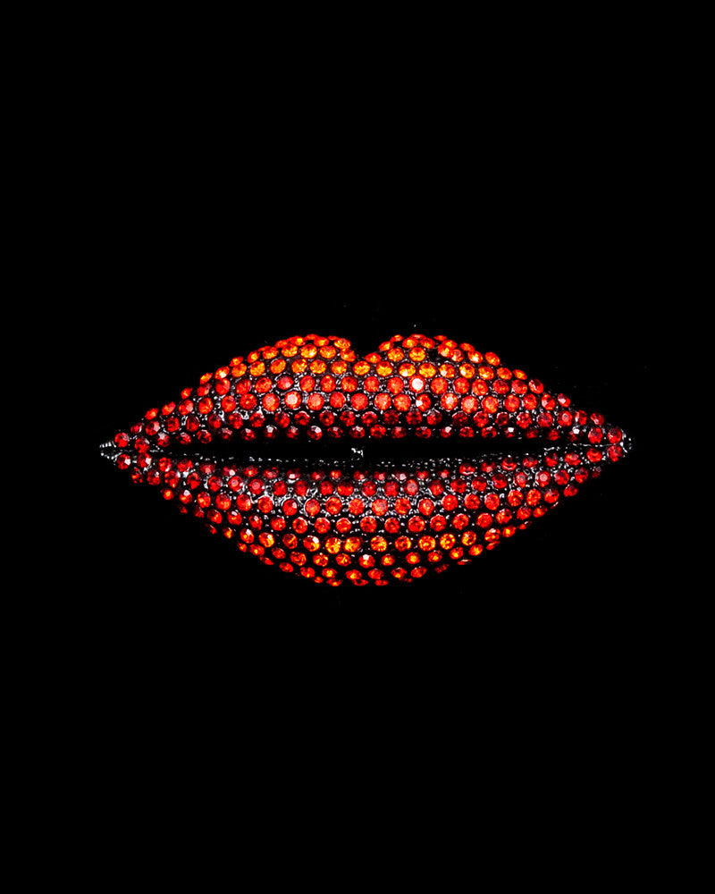 Red Kiss - Brosa Buze Rosie Cristale