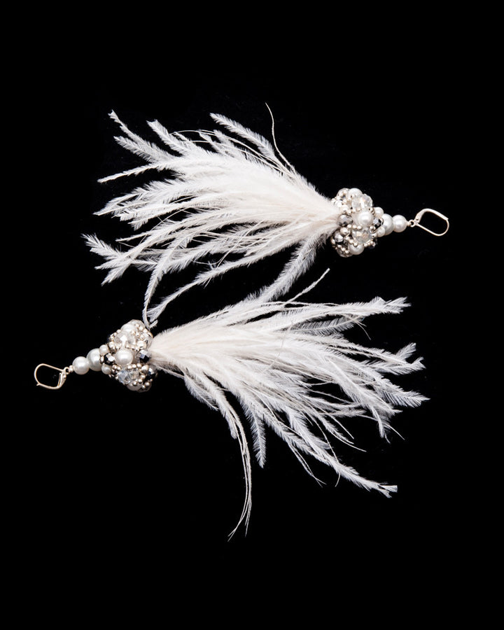 White Feather - Cercei Lungi Cu Pene, Tortite Argint 925